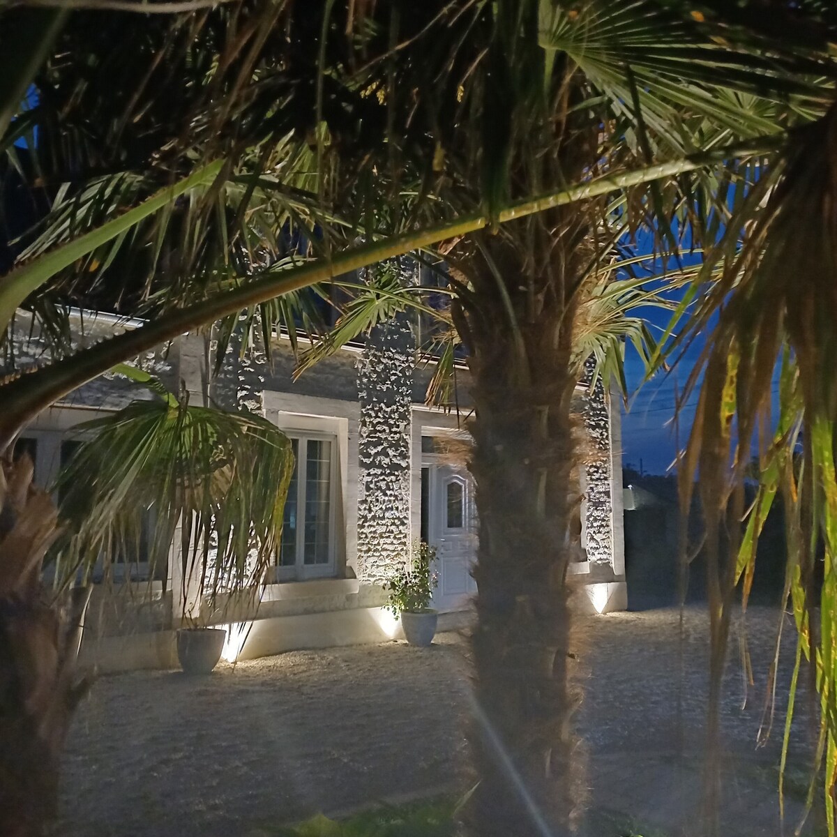 LE DOMAINE DES PAONS